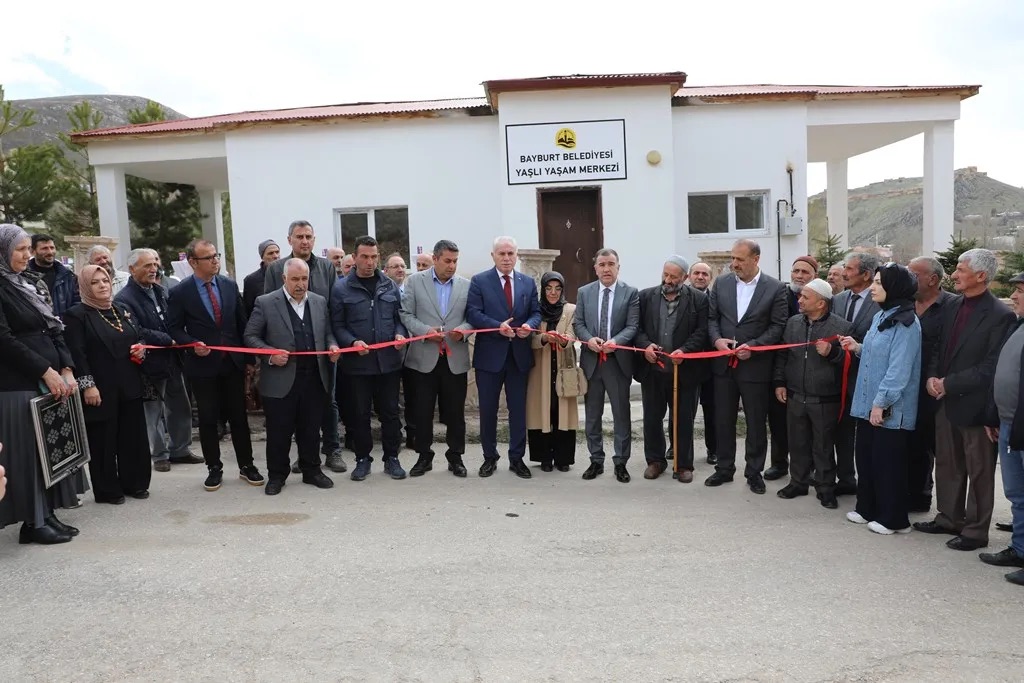 Bayburt’ta Çınarlar İçin Yeni Durak: Yaşlı Yaşam Merkezi Kapılarını Açtı